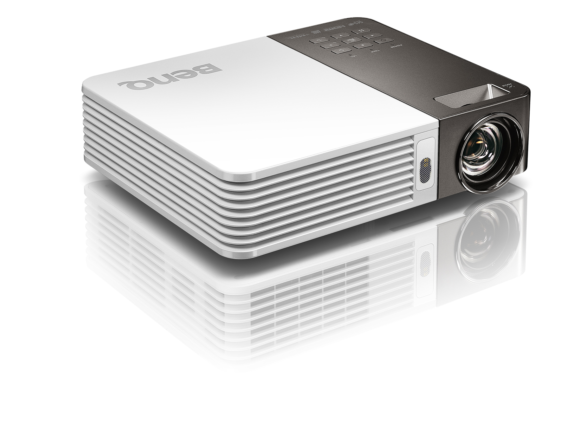 BenQ GP30 – lekki projektor LED 900 ANSI lumenów