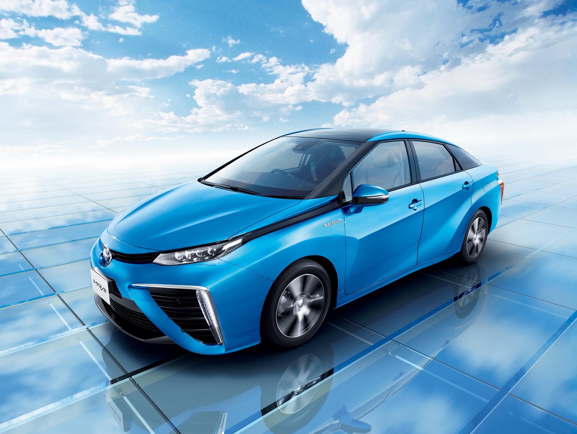 Toyota zwiększa produkcję wodorowego modelu Mirai