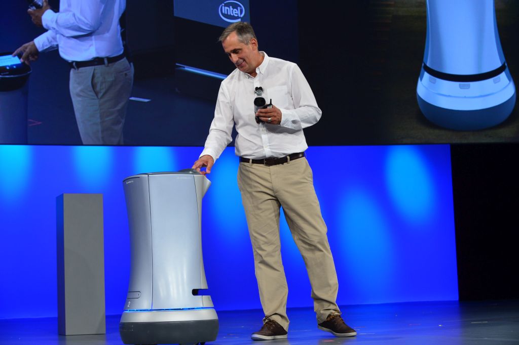 Inteligentny rower, tańczące pająki, maszyna do sortowania Skittlesów… czyli najbardziej niesamowite projekty Intel Developers Forum 2015