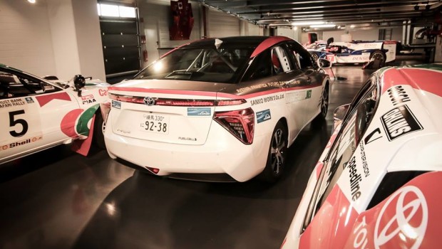 Sportowy debiut Toyoty Mirai w Rajdzie Niemiec