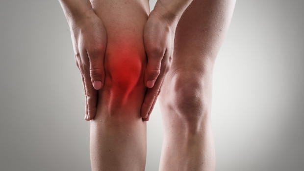 Dolegliwości kolan mogą uprzykrzyć życie nie tylko seniorom