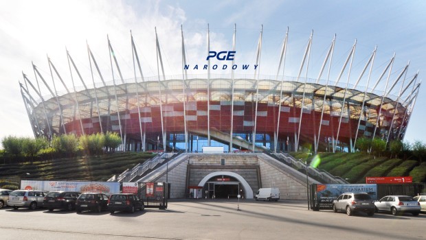 PGE Narodowy trafi na koronę stadionu w Warszawie