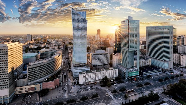 Dlaczego inwestorzy wybierają polski rynek biurowy