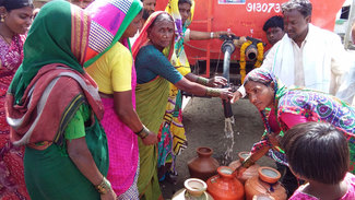 Dachser pomaga walczyć z suszą w Indiach