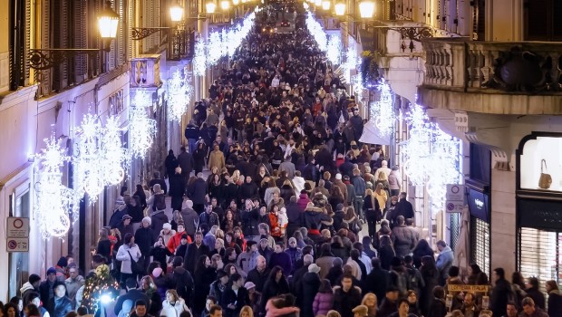 Blisko połowa Polaków kojarzy Święta  z tłokiem