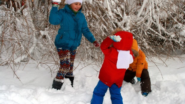 Ferie zimowe – jak zorganizować czas dzieciom nie wyjeżdżając z miasta?