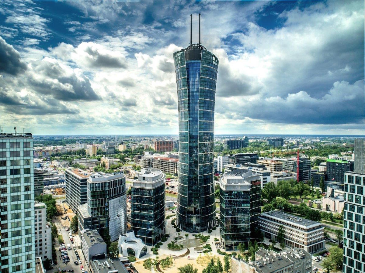 Madison International Realty kupuje 50 proc. udziałów w wieżowcu Warsaw Spire. Wartość wieżowca to ok. 350 milionów euro