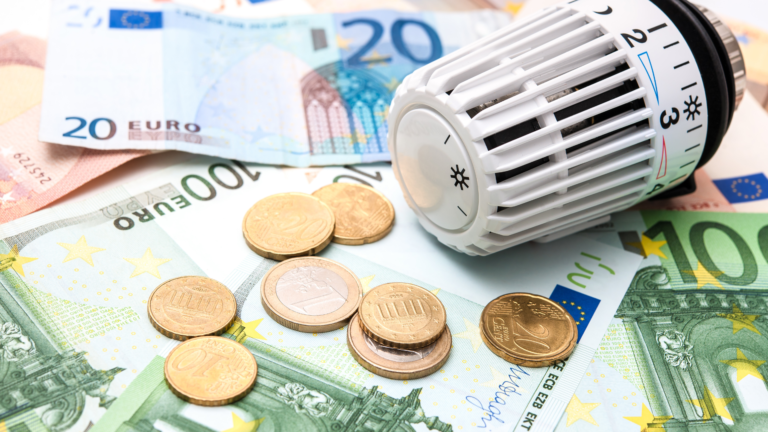 92% Polaków zaniepokojonych wzrostem kosztów energii.  Jak radzić sobie z kryzysem energetycznym?